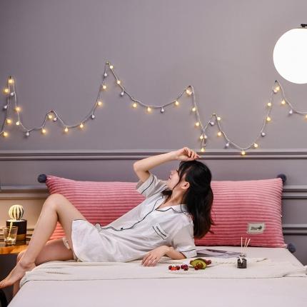 91家纺网 家纺一手货源 找家纺 一兰家纺 2020新款魔法绒大靠背 豆沙