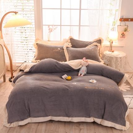 91家纺网 家纺一手货源 找家纺 首尔家纺 2020新款牛奶绒花瓣系列四件套 花瓣系列-浅灰