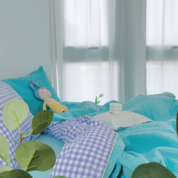 91家纺网 家纺一手货源 找家纺 淑女公社 2020新款棉加绒晚安宝贝四件套 紫白格加蓝色绒