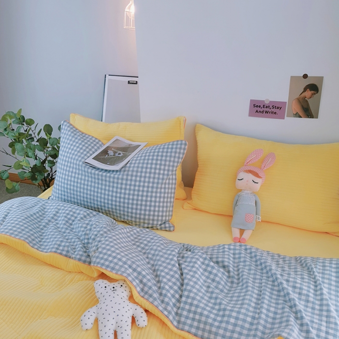 91家纺网 家纺一手货源 找家纺 淑女公社 2020新款棉加绒晚安宝贝四件套 蓝白格加黄色绒