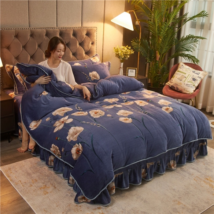 91家纺网 家纺一手货源 找家纺 爱洛牛奶绒宝宝绒水晶绒法莱绒金貂绒四件套 花儿朵朵