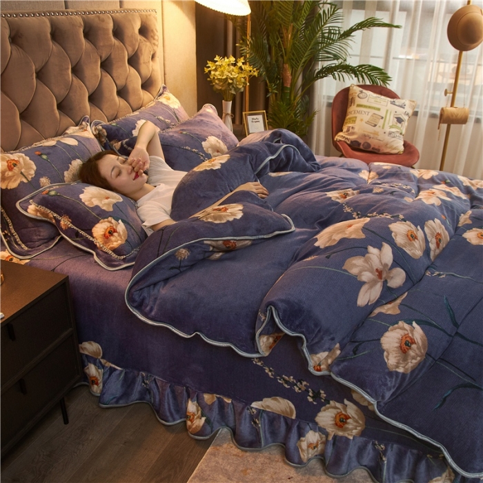 91家纺网 家纺一手货源 找家纺 爱洛牛奶绒宝宝绒水晶绒法莱绒金貂绒四件套 花儿朵朵