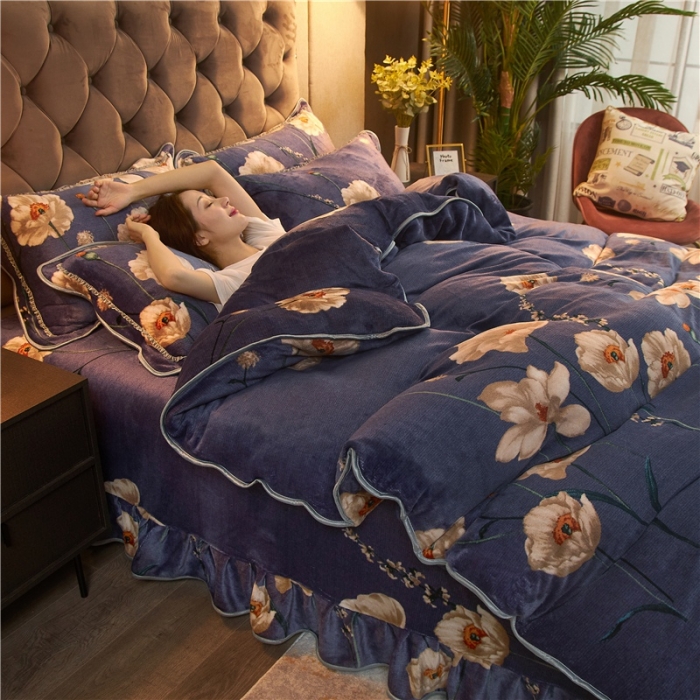 91家纺网 家纺一手货源 找家纺 爱洛牛奶绒宝宝绒水晶绒法莱绒金貂绒四件套 花儿朵朵