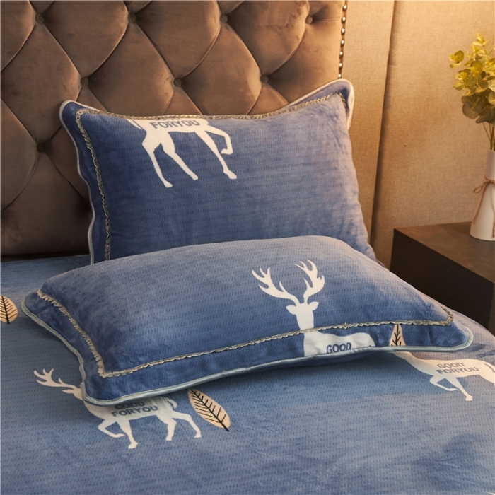 91家纺网 家纺一手货源 找家纺 爱洛牛奶绒宝宝绒水晶绒法莱绒金貂绒四件套 开心小鹿