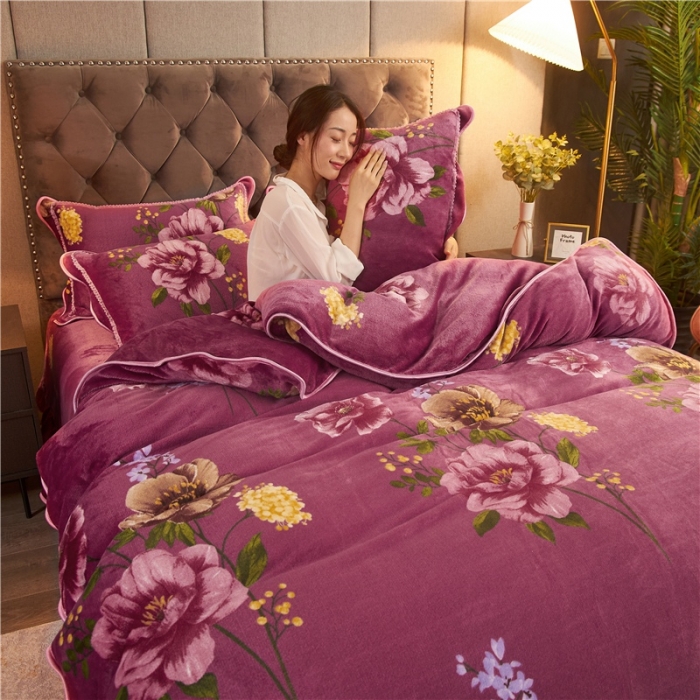 91家纺网 家纺一手货源 找家纺 爱洛牛奶绒宝宝绒水晶绒法莱绒金貂绒四件套 浓浓情意豆沙