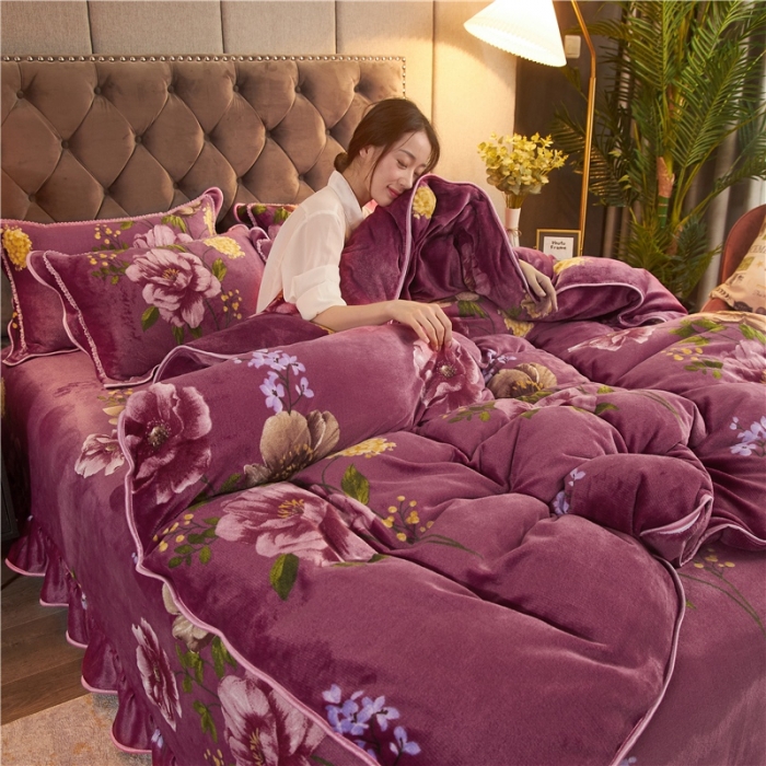 91家纺网 家纺一手货源 找家纺 爱洛牛奶绒宝宝绒水晶绒法莱绒金貂绒四件套 浓浓情意豆沙