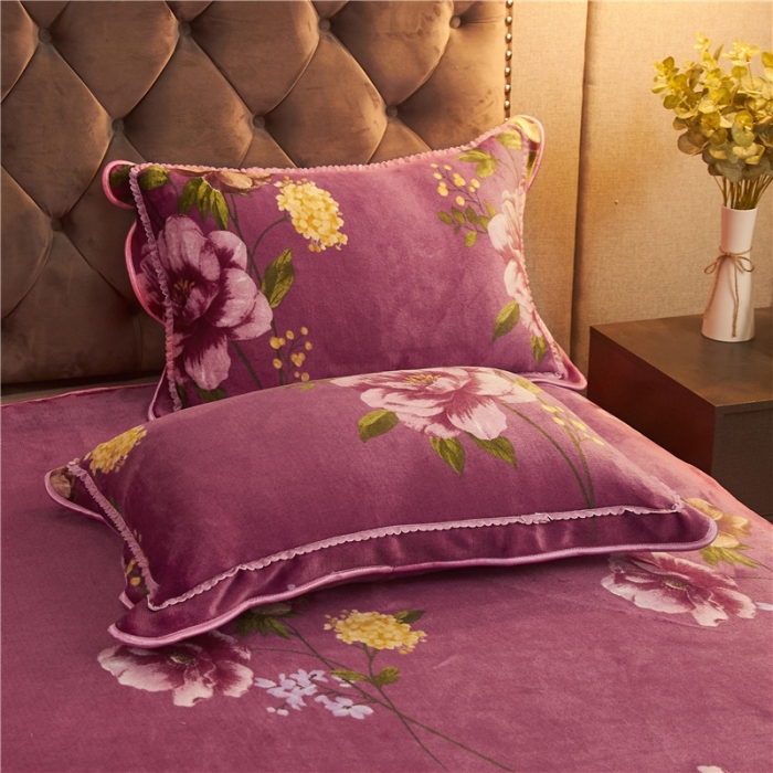 91家纺网 家纺一手货源 找家纺 爱洛牛奶绒宝宝绒水晶绒法莱绒金貂绒四件套 浓浓情意豆沙