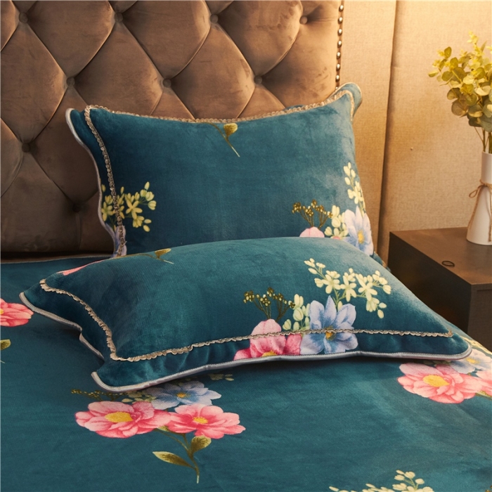 91家纺网 家纺一手货源 找家纺 爱洛牛奶绒宝宝绒水晶绒法莱绒金貂绒四件套 相遇花开