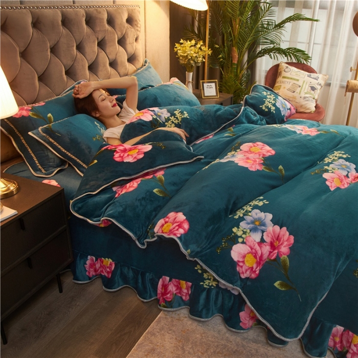 91家纺网 家纺一手货源 找家纺 爱洛牛奶绒宝宝绒水晶绒法莱绒金貂绒四件套 相遇花开