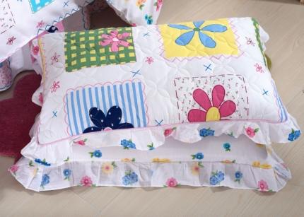 91家纺网 家纺一手货源 找家纺 （总）爱妮玖玖 2019全棉印花夹棉花边枕套卡通款