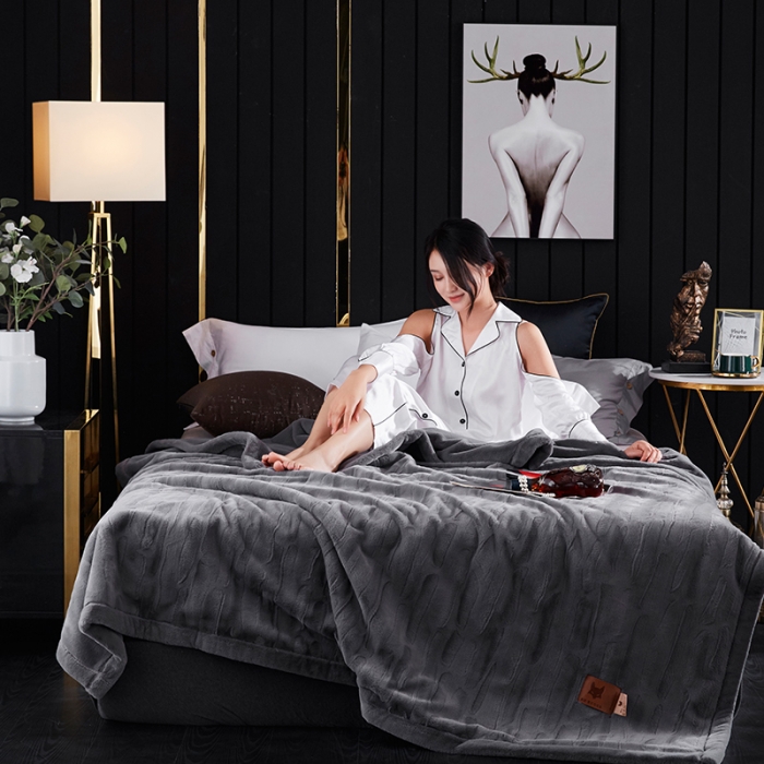 91家纺网 家纺一手货源 找家纺 凯轩毛毛毯毯子 2020新款精品仿毛皮盖毛毯毯子 深灰色