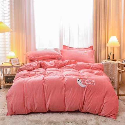 91家纺网 家纺一手货源 找家纺 （总）苏拉 2019新款宝宝绒毛巾绣四件套