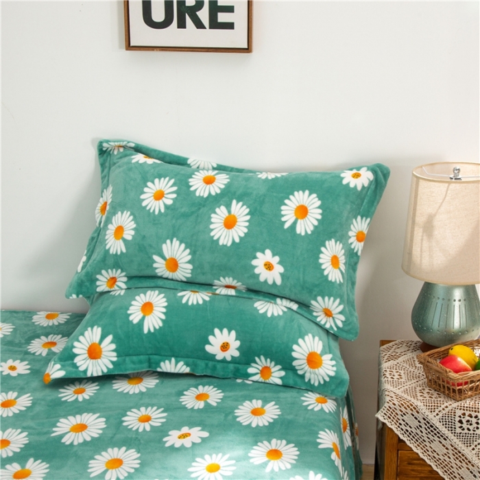 91家纺网 家纺一手货源 找家纺 青竹苑 2020新款牛奶绒四件套 小雏菊-绿