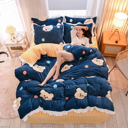 91家纺网 家纺一手货源 找家纺 佰亿莱 2024新款韩版花边工艺款印花魔法绒四件套 乖乖熊