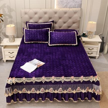 91家纺网 家纺一手货源 找家纺 宜凡家纺 2021新款水晶绒床裙式床盖三件套 冬日恋歌-暗紫