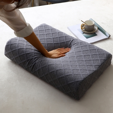 91家纺网 家纺一手货源 找家纺 2025泰国天然乳胶枕头枕芯按摩曲线波浪枕头