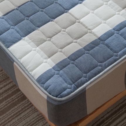 91家纺网 家纺一手货源 找家纺 （总）卡伦 2025全棉色织水洗棉夹棉床笠席梦思保护套22色