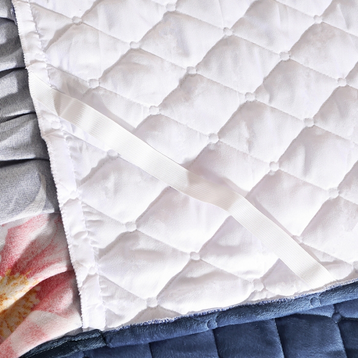 91家纺网 家纺一手货源 找家纺 宜凡家纺 2021新款夹棉水晶绒床裙四件套 回忆