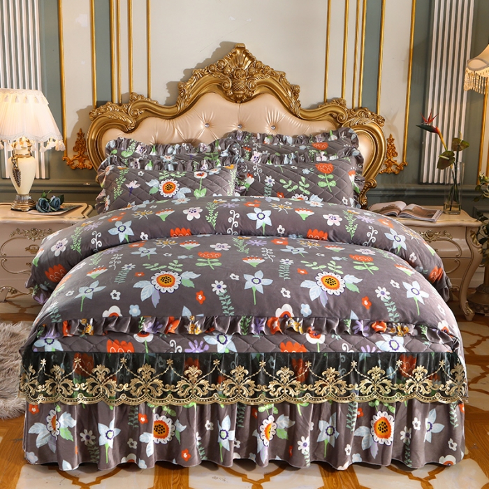 91家纺网 家纺一手货源 找家纺 宜凡家纺 2021新款夹棉水晶绒床裙四件套 温馨