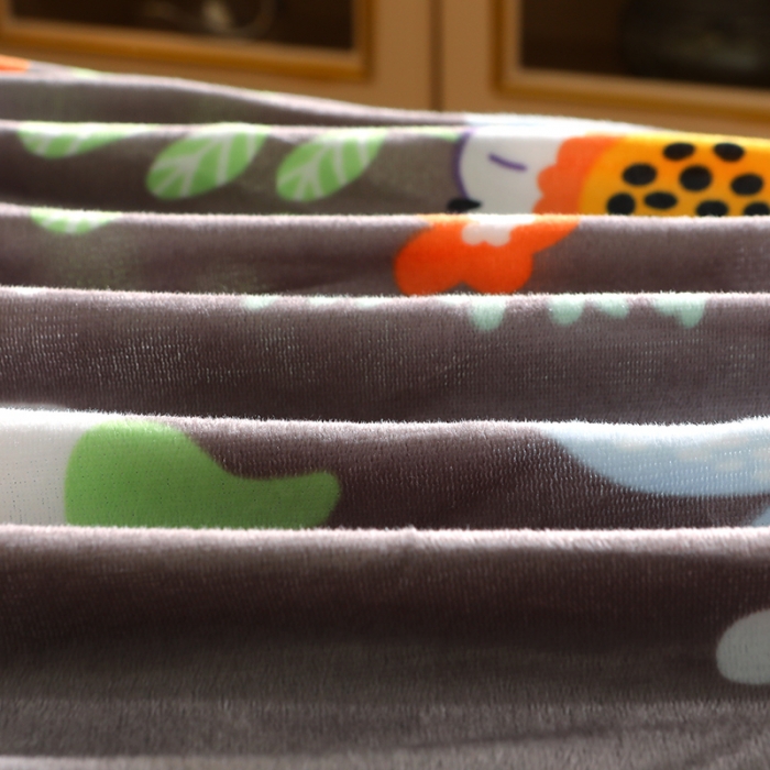 91家纺网 家纺一手货源 找家纺 宜凡家纺 2021新款夹棉水晶绒床裙四件套 温馨