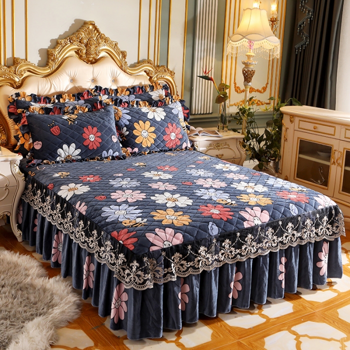 91家纺网 家纺一手货源 找家纺 宜凡家纺 2021新款夹棉水晶绒床裙四件套 童话