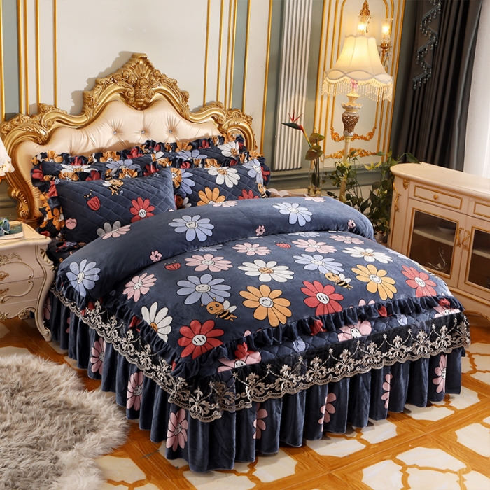 91家纺网 家纺一手货源 找家纺 宜凡家纺 2021新款夹棉水晶绒床裙四件套 童话