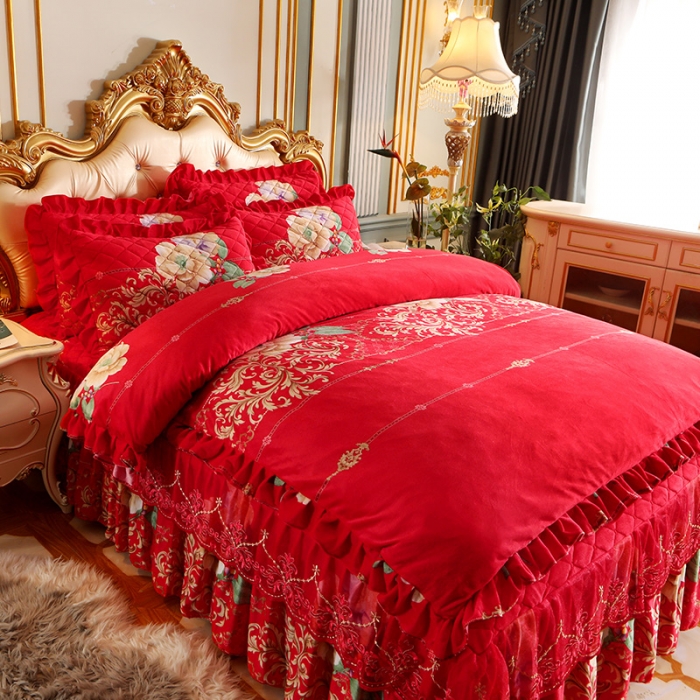 91家纺网 家纺一手货源 找家纺 宜凡家纺 2021新款夹棉水晶绒床裙四件套 甜蜜时光