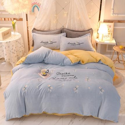 捌月牛奶绒小清新刺绣四件套 雏菊之恋-蔚蓝