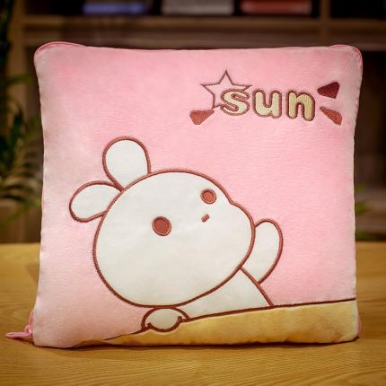 91家纺网 家纺一手货源 找家纺 （总）仟亿莱 2020新款卡通动物披风抱枕
