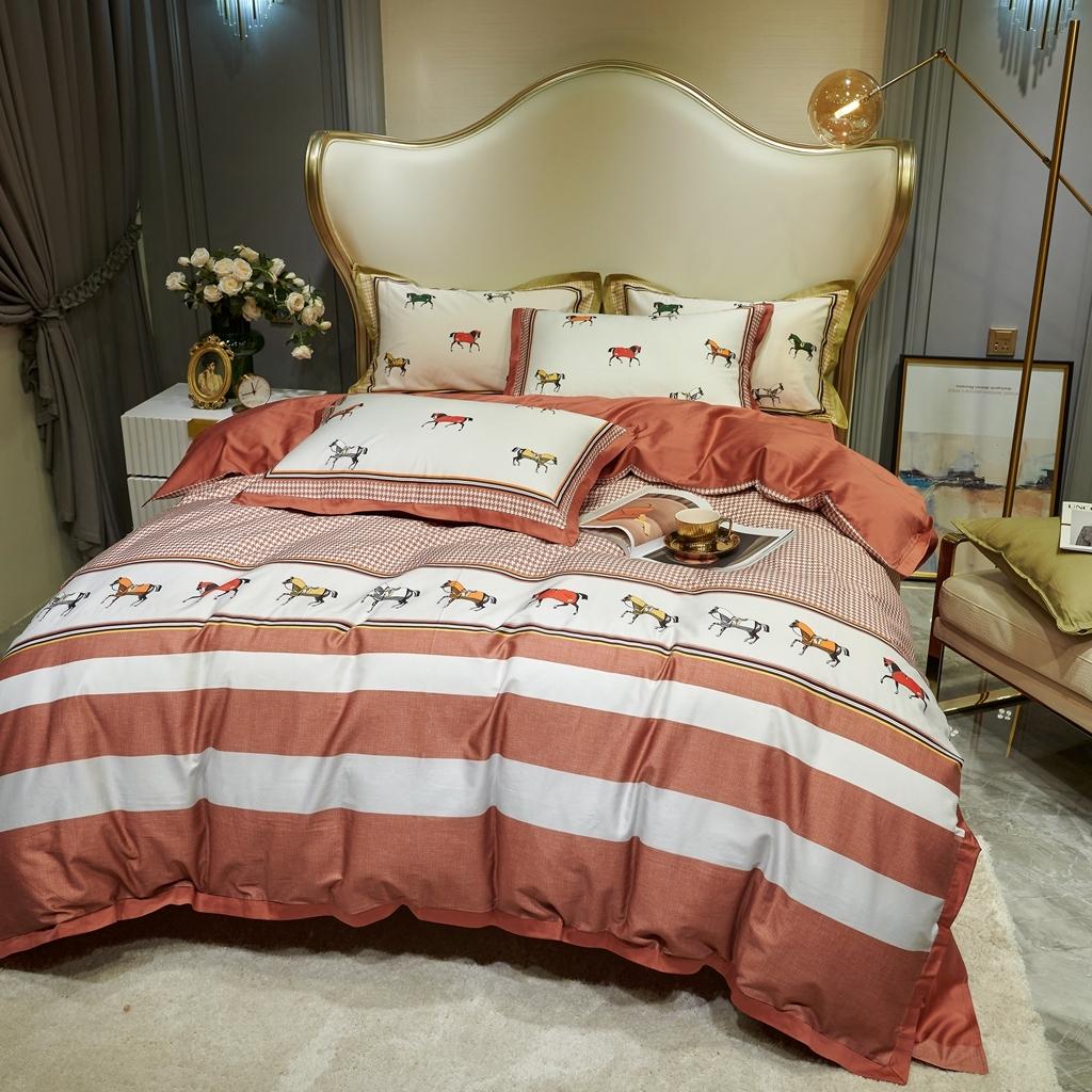 91家纺网 家纺一手货源 找家纺 优然居 2020新款小边款数码印花四件套 艾尔玛秋叶红