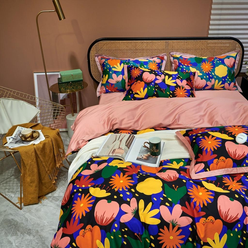 91家纺网 家纺一手货源 找家纺 优然居 2020新款小边款数码印花四件套 花蕊黑