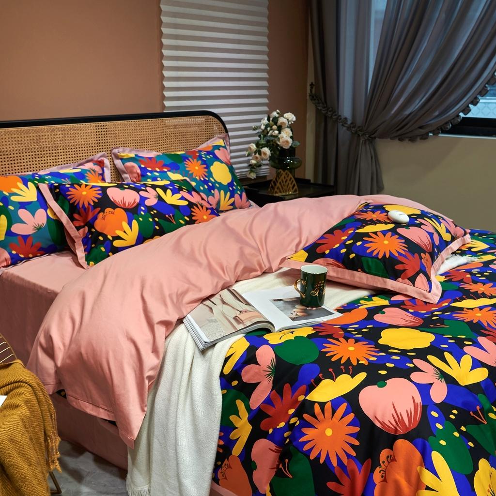 91家纺网 家纺一手货源 找家纺 优然居 2020新款小边款数码印花四件套 花蕊黑