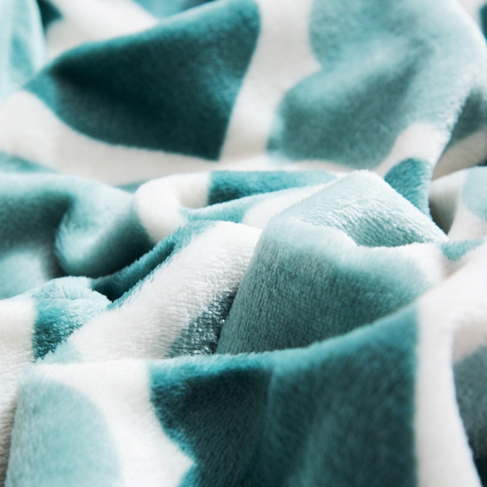 91家纺网 家纺一手货源 找家纺 总来菲毛毯25新款270克毛毯印花加厚珊瑚绒毯子柔软法兰绒休闲毯汇总