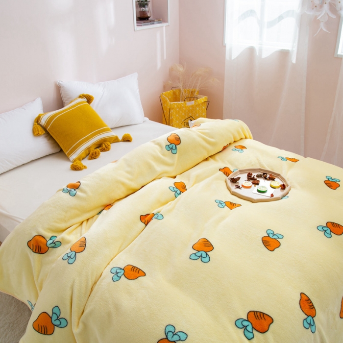 91家纺网 家纺一手货源 找家纺 来菲毛毯25新款270克毛毯印花加厚珊瑚绒毯子柔软法兰绒休闲毯萝卜