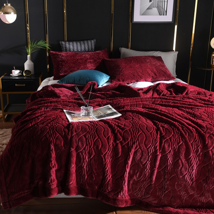 91家纺网 家纺一手货源 找家纺 卡奥 2021纯色貂皮毯子加厚仿皮草盖毯银狐绒毛毯 浓情红