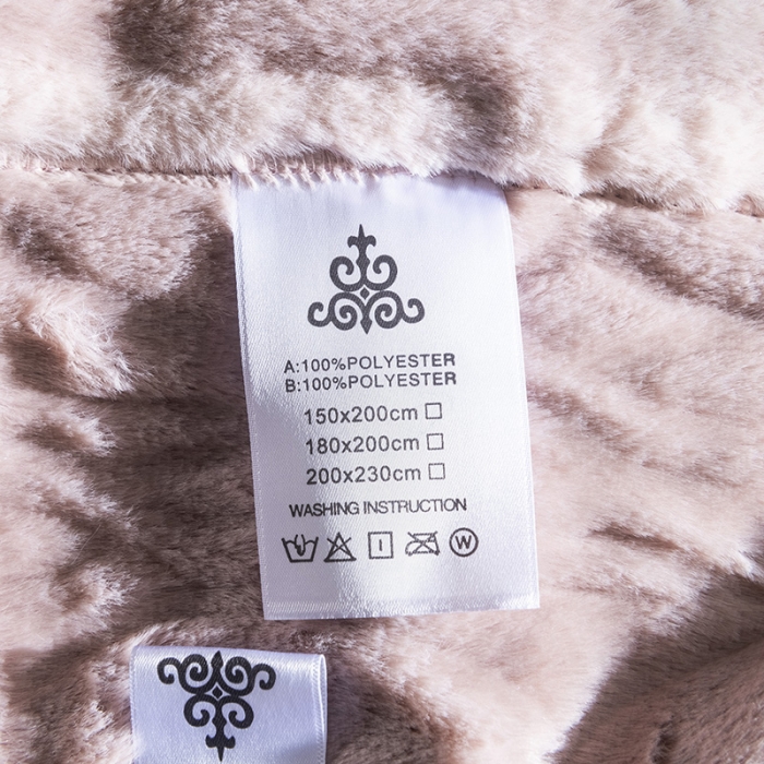 91家纺网 家纺一手货源 找家纺 卡奥 2021纯色貂皮毯子加厚仿皮草盖毯银狐绒毛毯 巴黎粉