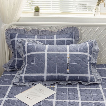 91家纺网 家纺一手货源 找家纺 爱妮玖玖 2025新款 夏风系列 全棉印花夹棉花边枕套