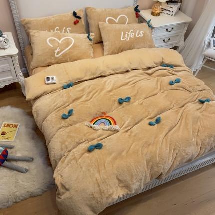 91家纺网 家纺一手货源 找家纺 三朵2020新款立体手工绣花山羊绒四件套 豆苗驼