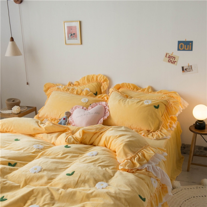 91家纺网 家纺一手货源 找家纺 淑女公社 2020新款秋冬毛巾绣13色四件套 小雏菊嫩黄