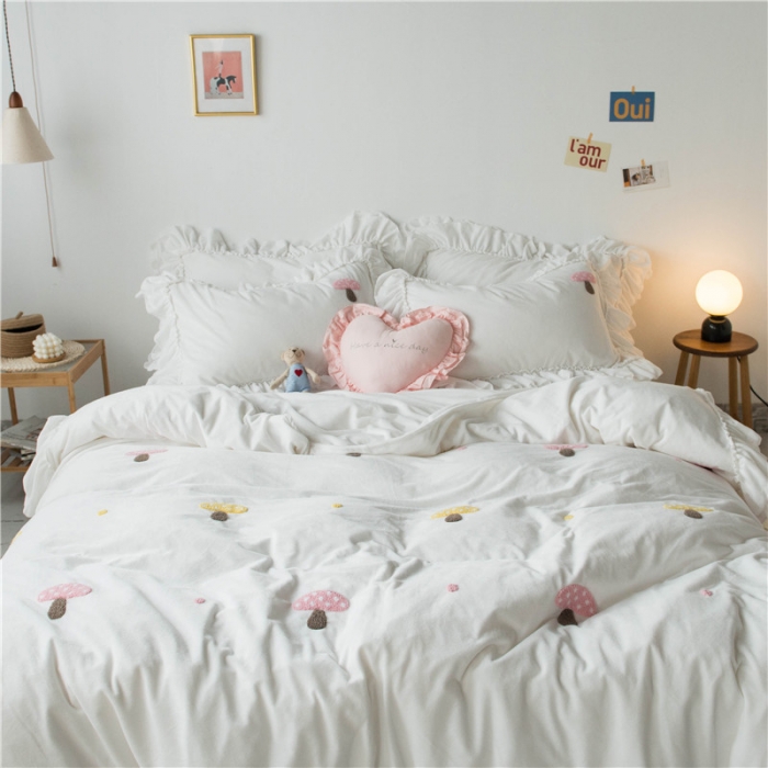 91家纺网 家纺一手货源 找家纺 淑女公社 2020新款秋冬毛巾绣13色四件套 小蘑菇白色