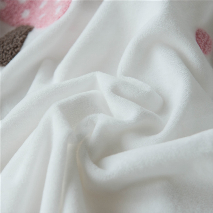 91家纺网 家纺一手货源 找家纺 淑女公社 2020新款秋冬毛巾绣13色四件套 小蘑菇白色