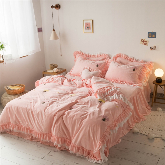 91家纺网 家纺一手货源 找家纺 淑女公社 2020新款秋冬毛巾绣13色四件套 小蘑菇粉玉