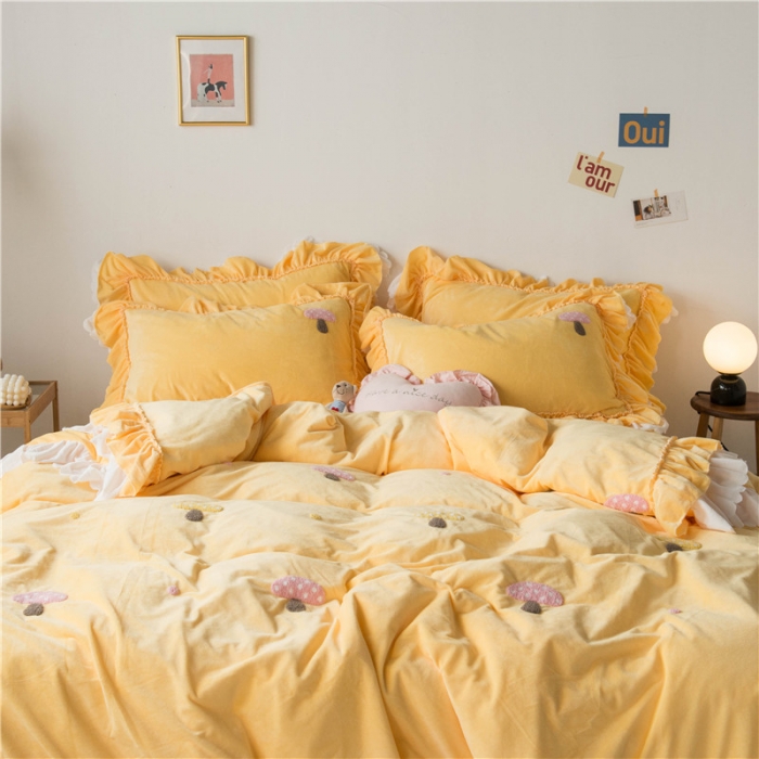 91家纺网 家纺一手货源 找家纺 淑女公社 2020新款秋冬毛巾绣13色四件套 小蘑菇嫩黄