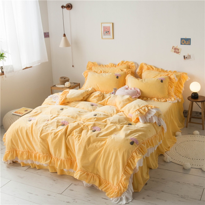 91家纺网 家纺一手货源 找家纺 淑女公社 2020新款秋冬毛巾绣13色四件套 小蘑菇嫩黄