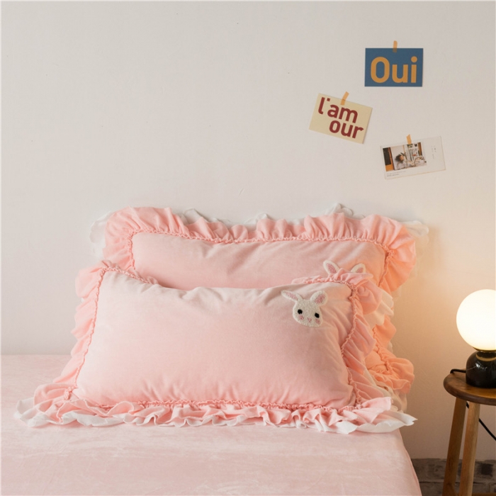 91家纺网 家纺一手货源 找家纺 淑女公社 2020新款秋冬毛巾绣13色四件套 小兔子粉玉