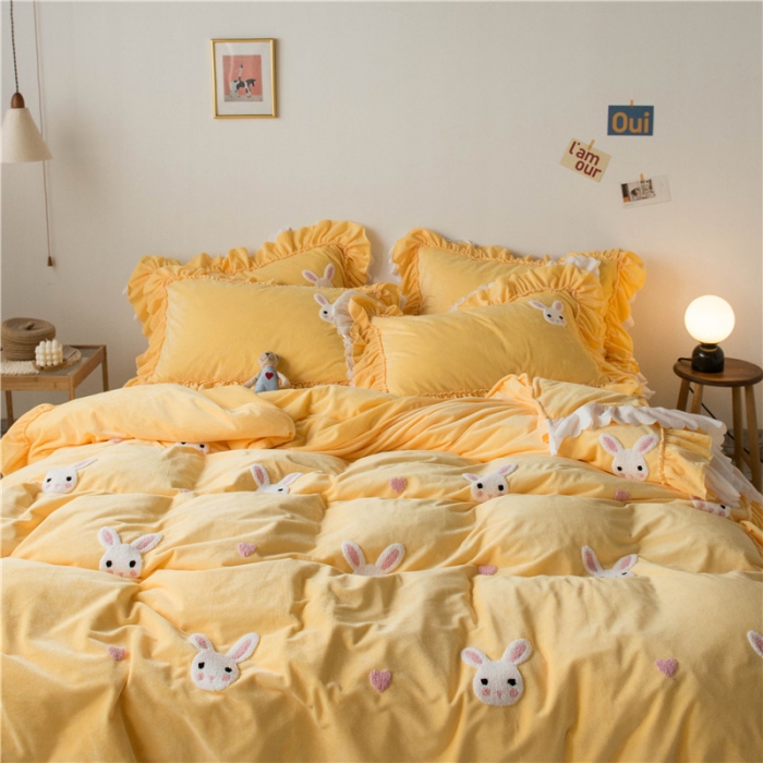 91家纺网 家纺一手货源 找家纺 淑女公社 2020新款秋冬毛巾绣13色四件套 小兔子嫩黄