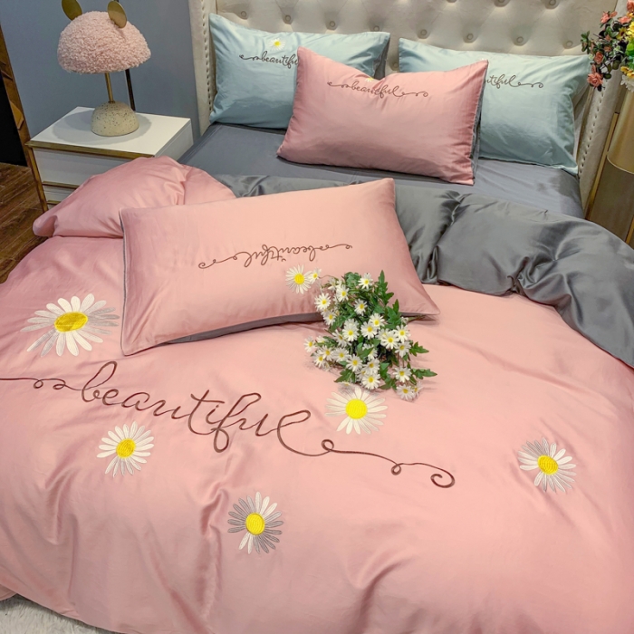 91家纺网 家纺一手货源 找家纺 眠帛家居 2020新款贡缎全棉绣花系列 雏菊豆沙