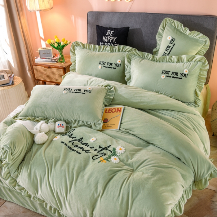 91家纺网 家纺一手货源 找家纺 （总）唐人居 2025新款宝宝绒毛巾绣雏菊系列四件套