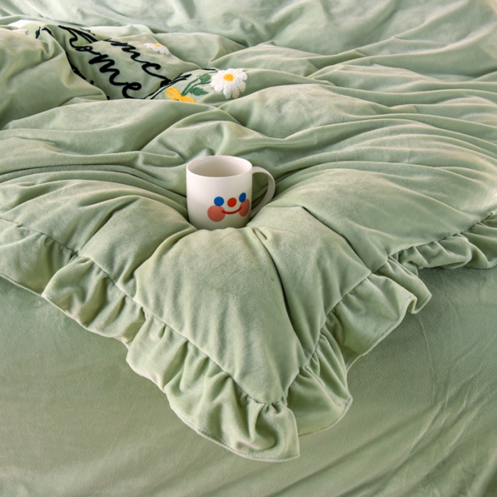 91家纺网 家纺一手货源 找家纺 唐人居 2025新款宝宝绒毛巾绣雏菊系列四件套雏菊物语苹果绿