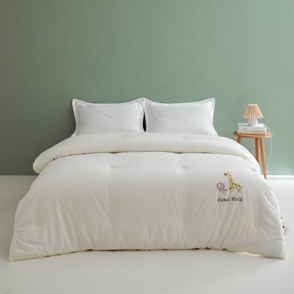 91家纺网 家纺一手货源 找家纺 本希全棉A类无荧光30%抗菌大豆被芯冬被春秋被子母被 长颈鹿